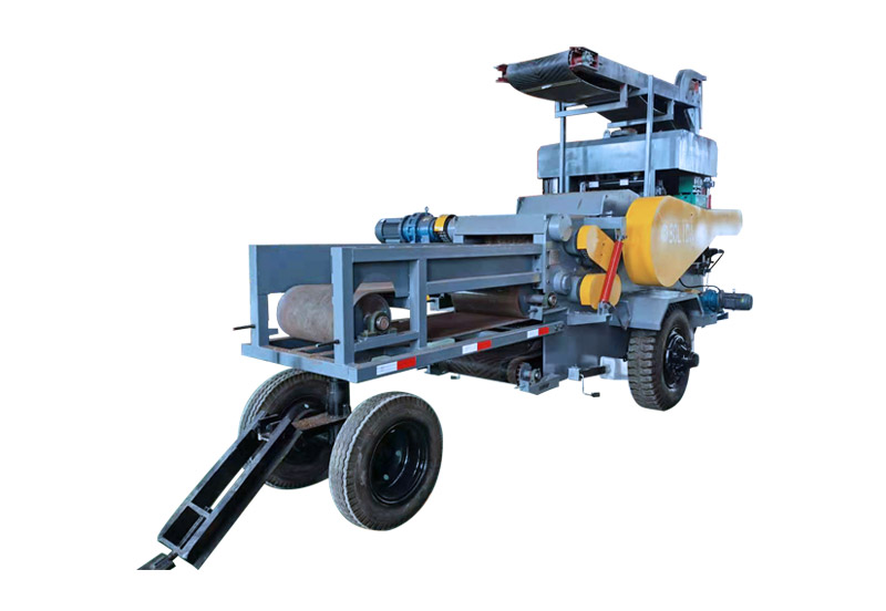 Mobile Wood Chipper